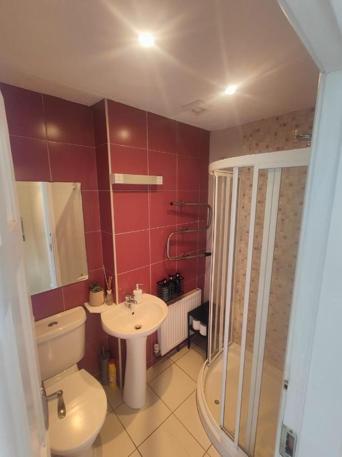 Modern City Centre House In Heart Of Galway City Экстерьер фото